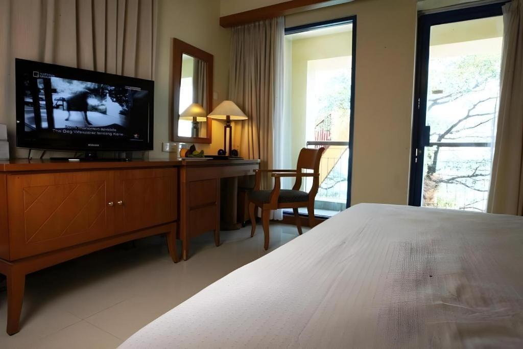 Makassar Golden Hotel Extérieur photo