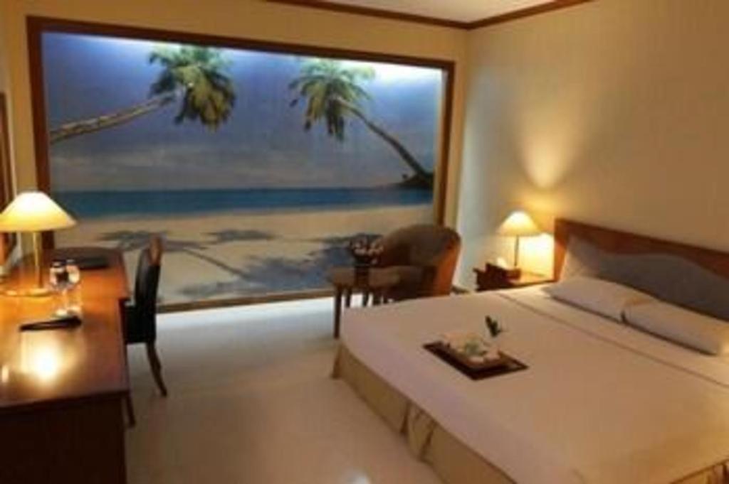 Makassar Golden Hotel Extérieur photo