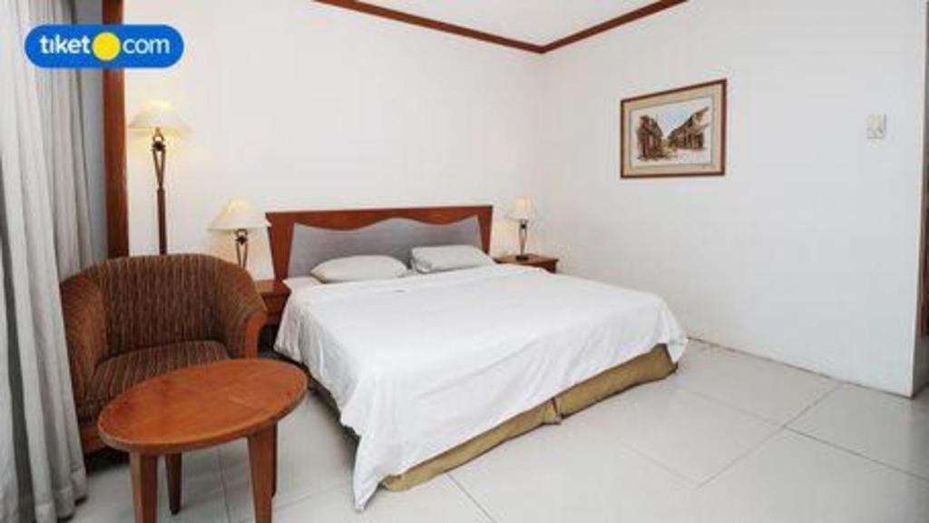 Makassar Golden Hotel Extérieur photo